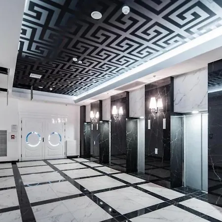 Hanza Tower 23 Pool & Jacussi *