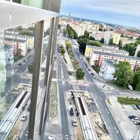 Hanza Tower 23 Pool & Jacussi